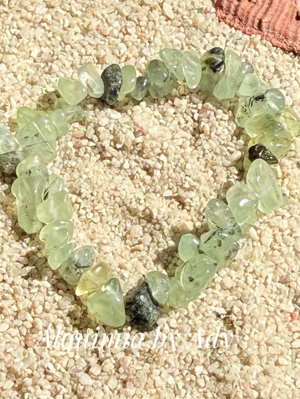 PREHNITE Pale Green Crystal Chip Stretch Bracelet
